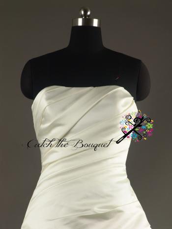 Image of 'Vivian' Wedding Gown